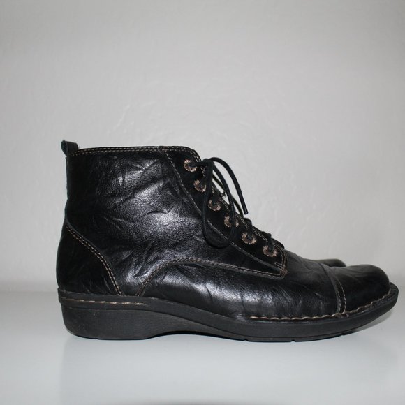 clarks black leather booties - Picture 4 of 9